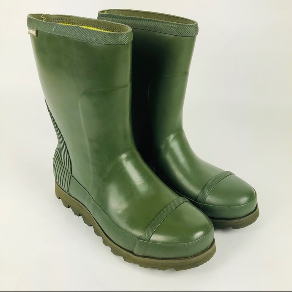 Sorel Womens Joan Rain Short Gloss Boot Sorel Womens Joan Rain Short Gloss Boot